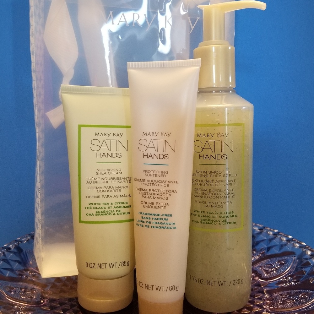 Mary Kay White Tea & Citrus Satin Hands Set